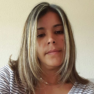 Meet your Posher, Ana